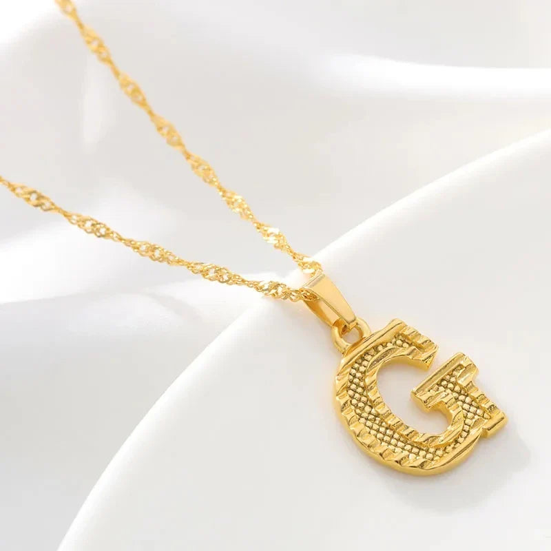 Heren- of damesketting met gepersonaliseerde initiaalhanger g
