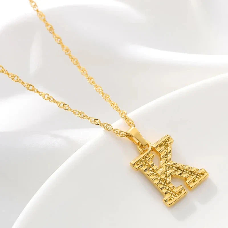 Heren- of damesketting met gepersonaliseerde initiaalhanger k