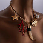 Collier Ras de Cou avec Pendentifs Corail et Coquillages