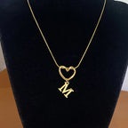 Chokerketting met initiaalhanger en hart - letter 
