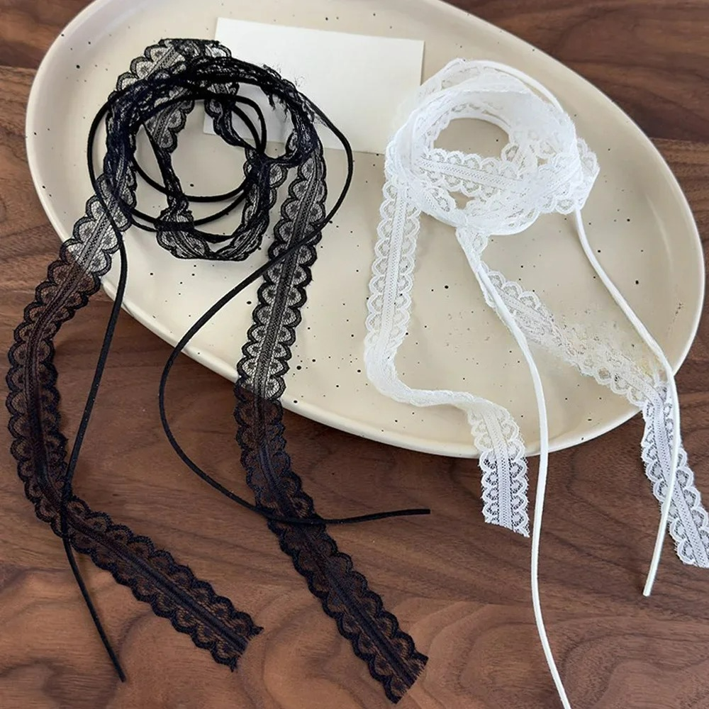 Choker-ketting met strik hanger 
