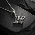 Collier "vie éternelle" noeud de la trinité celte