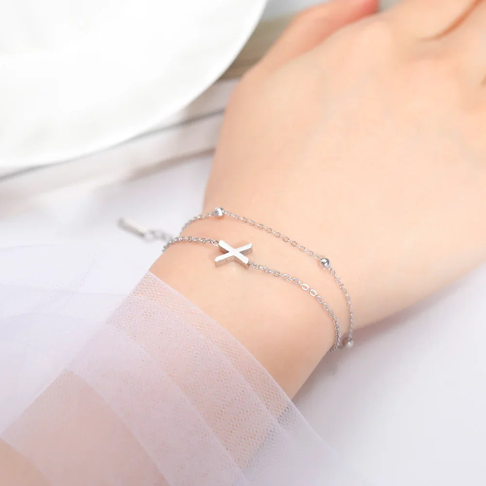 Dubbele initiaal armband zilver 