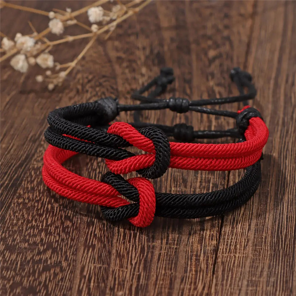 Set van 2 knooparmbanden voor koppels, rood en zwart