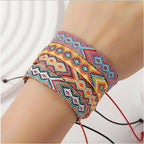 Set van 8 Braziliaanse armbanden met geometrische motieven