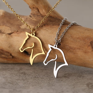 Collier Pendentif Tête de Cheval Minimaliste