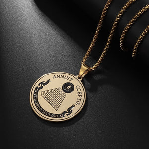 Collier Pendentif Oeil de la Providence Pyramide Illuminati or