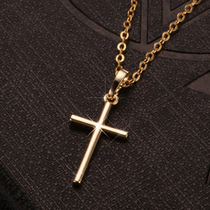 Collier avec Croix or