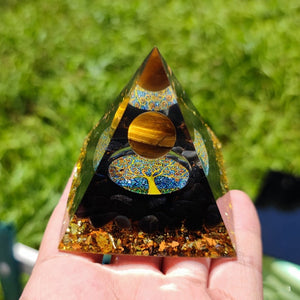 Pyramide Orgonite Protection & Méditation arbre de vie