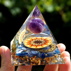 Pyramide Orgonite Protection & Méditation